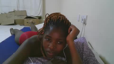 Snapshot of sweet_tattiana chatting on 8, 3, 2025 Tatty online show from 8, 3, 2025
