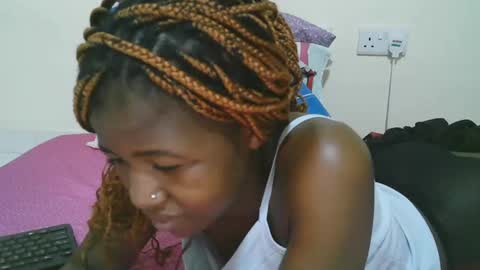 Snapshot of sweet_tattiana chatting on 11, 3, 2025 Tatty online show from 11, 3, 2025
