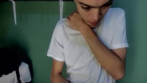 Snapshot of sweet_tippot chatting on 4, 11, 2025 Tippot and Germaine online show from 4, 11, 2025