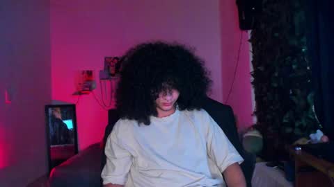 Steven independent model online show from 11, 2, 2026