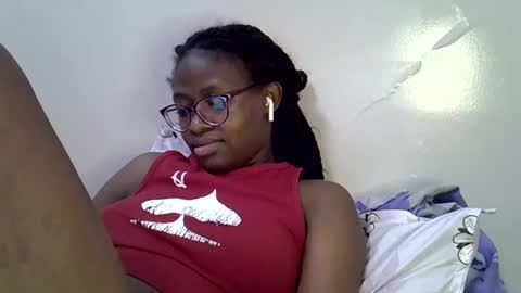 Snapshot of sweet_zarah chatting on 26, 4, 2026 sweet_zarah online show from 26, 4, 2026
