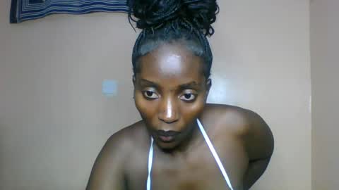Snapshot of sweet_zuri3 chatting on 30, 6, 2026 zuri online show from 30, 6, 2026