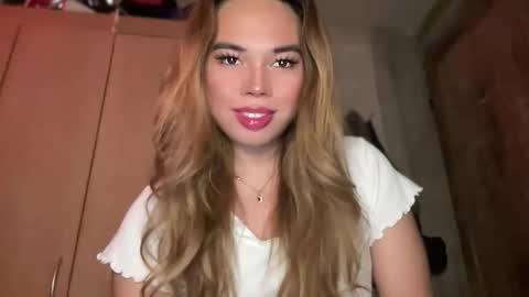 Snapshot of sweetalexa19 chatting on 26, 5, 2026 alexa your one and only queen online show from 26, 5, 2026