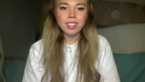 Snapshot of sweetalexa19 chatting on 20, 7, 2026 alexa your one and only queen online show from 20, 7, 2026