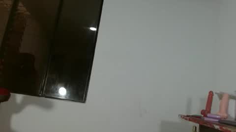 Snapshot of sweetangel2582 chatting on 6, 2, 2025 valentina online show from 6, 2, 2025