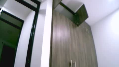 sweetapril_1991 online show from 24, 10, 2025