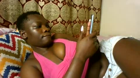 Snapshot of sweetassbabe20 chatting on 5, 7, 2026 Sweetass online show from 5, 7, 2026