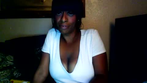 sweetaztee online show from 12, 9, 2025
