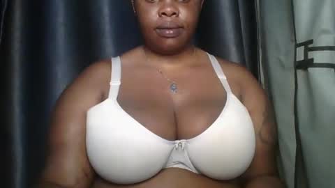 Snapshot of sweetbaby46 chatting on 17, 12, 2024 sweetbaby46 online show from 17, 12, 2024