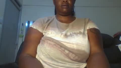 Snapshot of sweetbaby46 chatting on 12, 9, 2025 sweetbaby46 online show from 12, 9, 2025