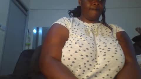 Snapshot of sweetbaby46 chatting on 17, 9, 2025 sweetbaby46 online show from 17, 9, 2025