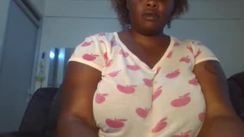 Snapshot of sweetbaby46 chatting on 4, 10, 2025 sweetbaby46 online show from 4, 10, 2025