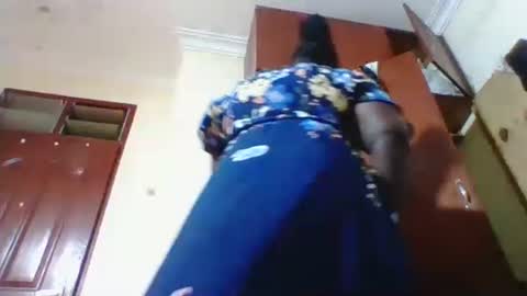 Snapshot of sweetblacklady chatting on 19, 2, 2025 MELVIN online show from 19, 2, 2025