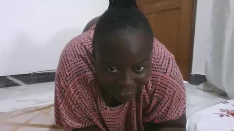 Snapshot of sweetblacklady chatting on 26, 9, 2025 MELVIN online show from 26, 9, 2025