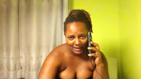Snapshot of sweetbunnny9 chatting on 11, 3, 2025 Sweetbunny9 online show from 11, 3, 2025