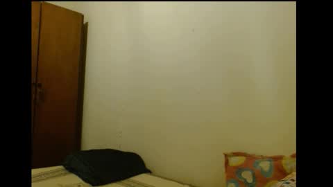 sweetcalm_ online show from 9, 3, 2026