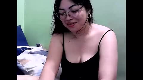 Snapshot of sweetchelsie69 chatting on 15, 5, 2026 sugar online show from 15, 5, 2026