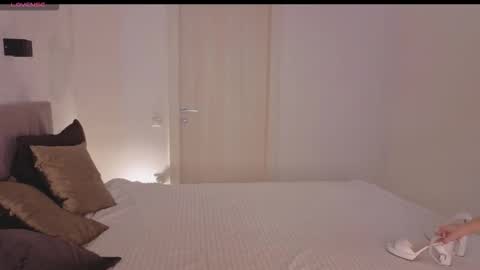 Snapshot of sweetcherryblonde chatting on 31, 10, 2025 Barbie online show from 31, 10, 2025