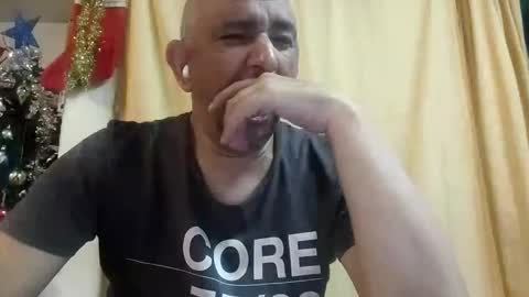 sweetcuervo independent model online show from 4, 1, 2025