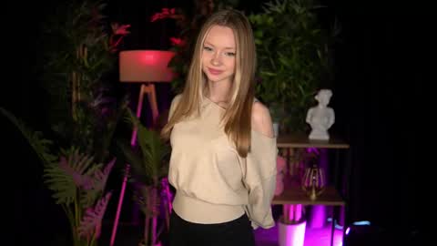 Lina online show from 15, 2, 2026