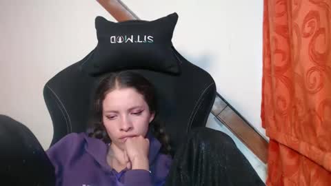 sweetdam12 online show from 25, 1, 2025