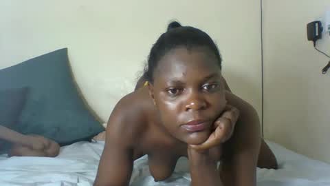 Snapshot of sweetdarkskin chatting on 2, 3, 2025 CLARIS online show from 2, 3, 2025
