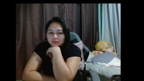 Snapshot of sweetdemurelady chatting on 9, 6, 2026 Lynn online show from 9, 6, 2026