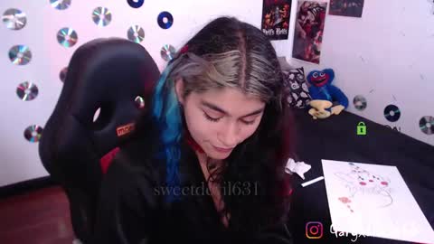 Snapshot of sweetdevil631 chatting on 7, 2, 2025 Abril online show from 7, 2, 2025