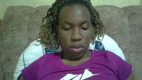 sweetdiva2012 online show from 14, 1, 2025