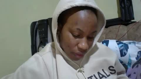 sweetdiva2012 online show from 10, 10, 2025