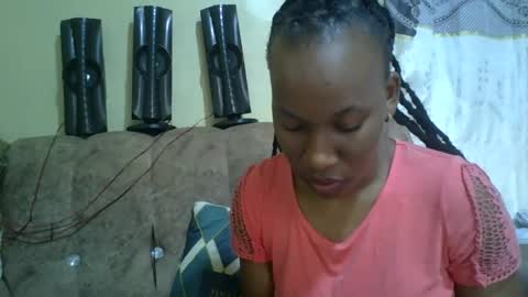 sweetdiva2012 online show from 1, 11, 2025