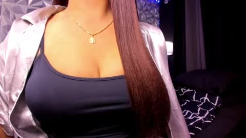 sweetest_one4 online show from 14, 5, 2026