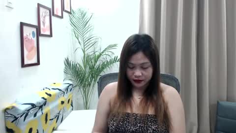 Snapshot of sweetestsmile_ chatting on 8, 1, 2025 Khaye online show from 8, 1, 2025