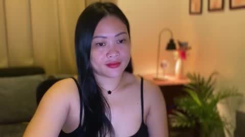 Snapshot of sweetestsmile_ chatting on 7, 11, 2025 Khaye online show from 7, 11, 2025