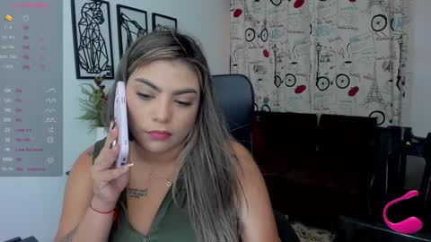 Fabiana online show from 6, 12, 2024