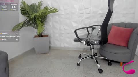 Fabiana online show from 9, 12, 2024