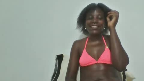 Snapshot of sweetfel chatting on 2, 10, 2025 sweetfel online show from 2, 10, 2025