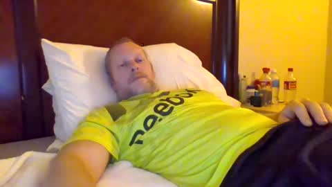 sweetg233 online show from 3, 1, 2025