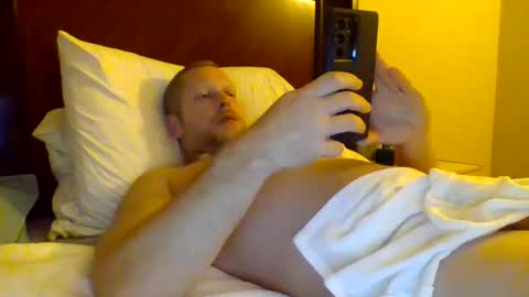 sweetg233 online show from 5, 1, 2025