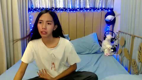 Snapshot of sweetgirl_daphne chatting on 4, 6, 2026 sweetgirl_daphne online show from 4, 6, 2026