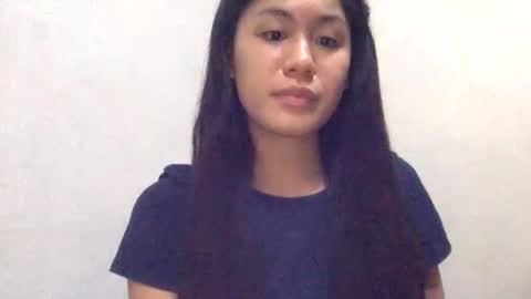 Snapshot of sweetgirllucy24xx chatting on 22, 5, 2026 sweetgirllucy24xx online show from 22, 5, 2026