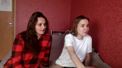 Alina and Mia online show from 24, 5, 2026