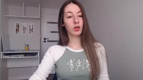 Emma  online show from 11, 2, 2026