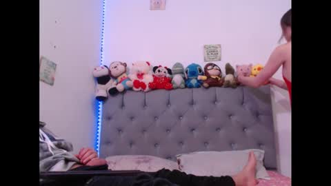 Sabrina y Eliot online show from 26, 1, 2025