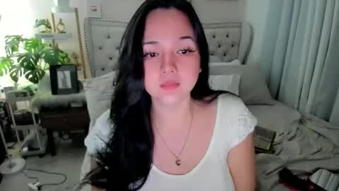 Layla online show from 1, 10, 2025