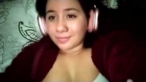 Snapshot of sweetie__annie chatting on 19, 2, 2025 Ana Mara  i cant Make noise My family is here  online show from 19, 2, 2025