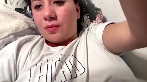 Snapshot of sweetie__annie chatting on 10, 9, 2025 Ana Mara  i cant Make noise My family is here  online show from 10, 9, 2025