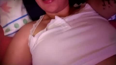 Snapshot of sweetie__annie chatting on 25, 6, 2026 Ana Mara i cant Make noise My family is here online show from 25, 6, 2026