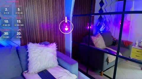 Snapshot of sweetie_foxxxx chatting on 16, 10, 2025 violeta online show from 16, 10, 2025