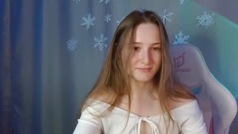 Snapshot of sweetie_lover chatting on 9, 12, 2024 Annie online show from 9, 12, 2024